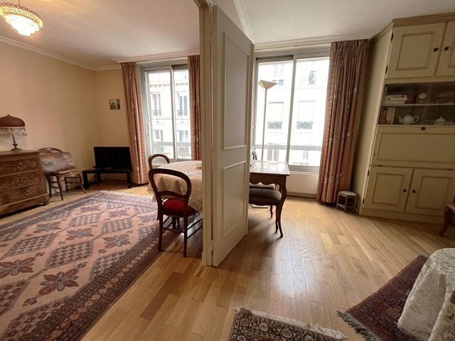 Appartement F2 à vendre - 2 pièces - 43,51 m2 - Paris - 75017 - ILE-DE-FRANCE