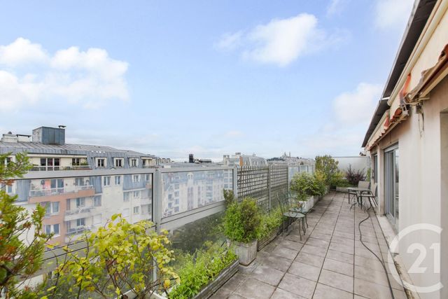 Appartement F5 à vendre - 5 pièces - 124,60 m2 - Paris - 75010 - ILE-DE-FRANCE